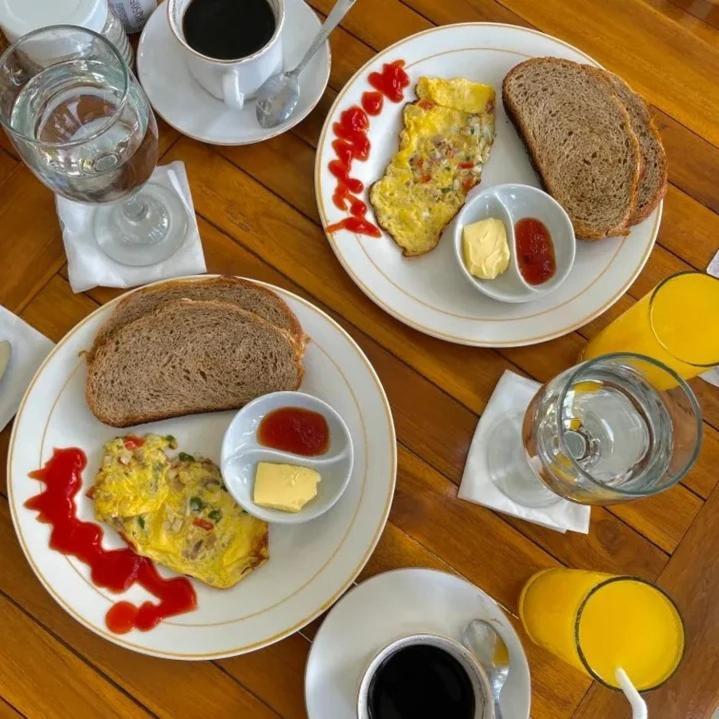 Kuta  The Hill View Lombok酒店 外观 照片